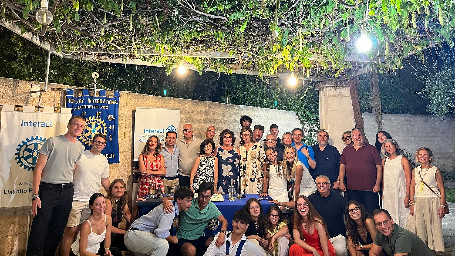 Passaggio delle consegne Interact Bisceglie da Vito a Daniele