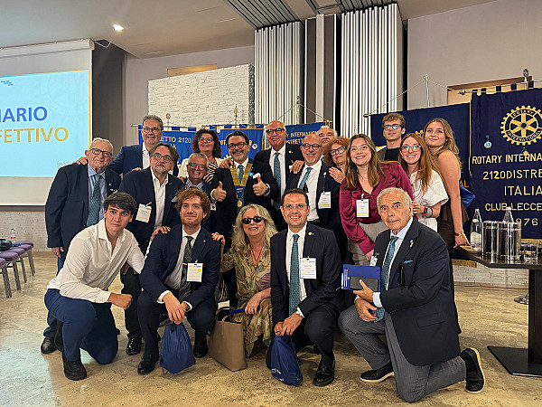 Rotary, Rotaract e Interact Bisceglie partecipano al Seminario Distrettuale dell'Effettivo a Otranto